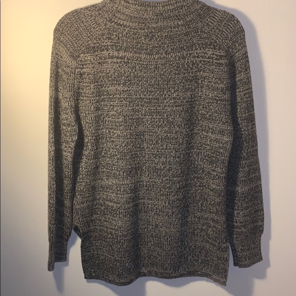 Pomandère Sweater - Picture 5 of 6